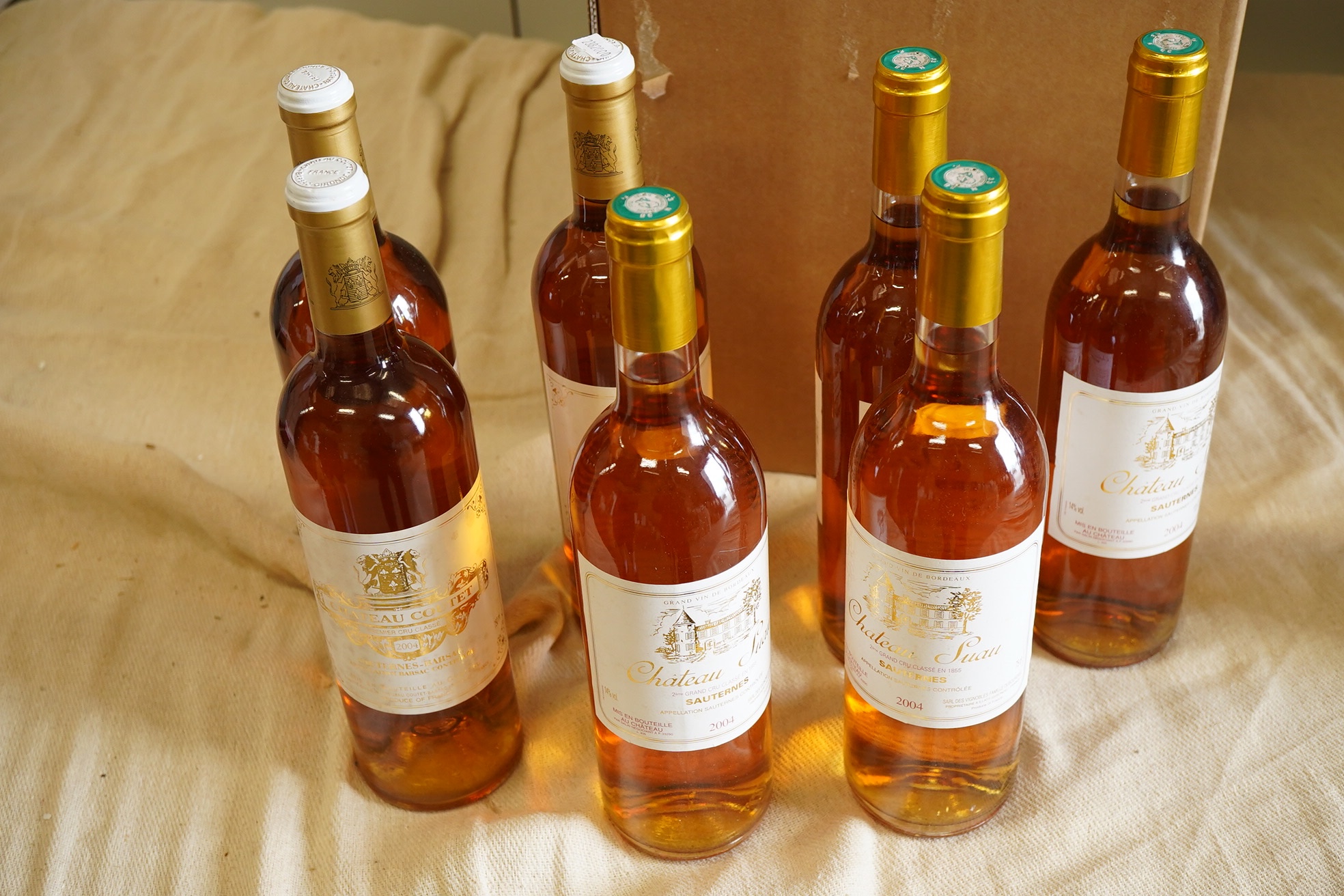 A mixed parcel of Bordeaux white wine